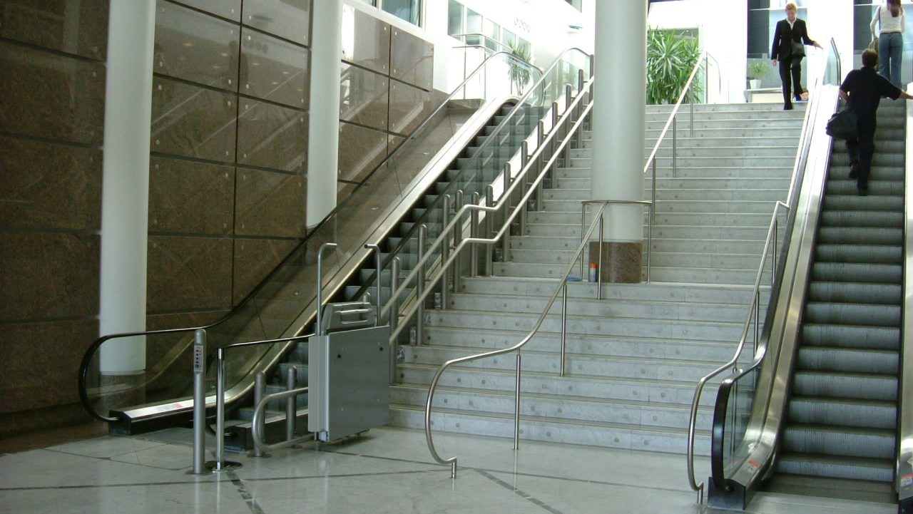 EA6-Paris-Einkaufszentrum-5-e1726405062679